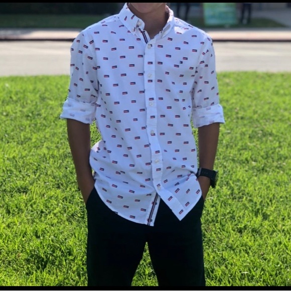 Tommy Hilfiger Other - Tommy Hilfiger Boys White Oxford Cotton Logo Shirt